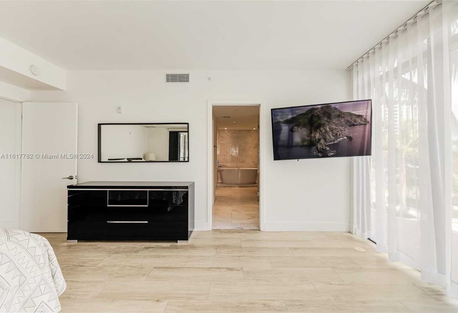 Small Image of 2101 SOUTH SURF RD #2F, Hollywood Number 55