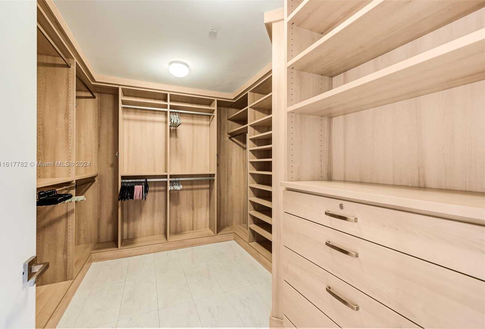 Small Image of 2101 SOUTH SURF RD #2F, Hollywood Number 57