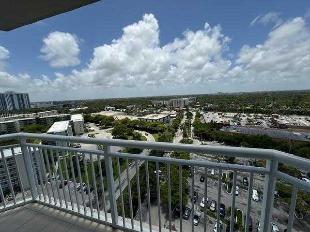 Small Image of 18011 BISCAYNE BLVD #1605, Aventura Number 15