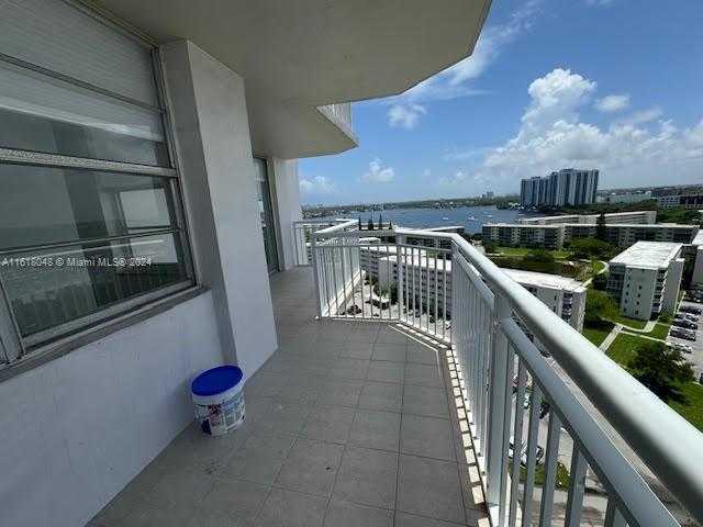 Small Image of 18011 BISCAYNE BLVD #1605, Aventura Number 20