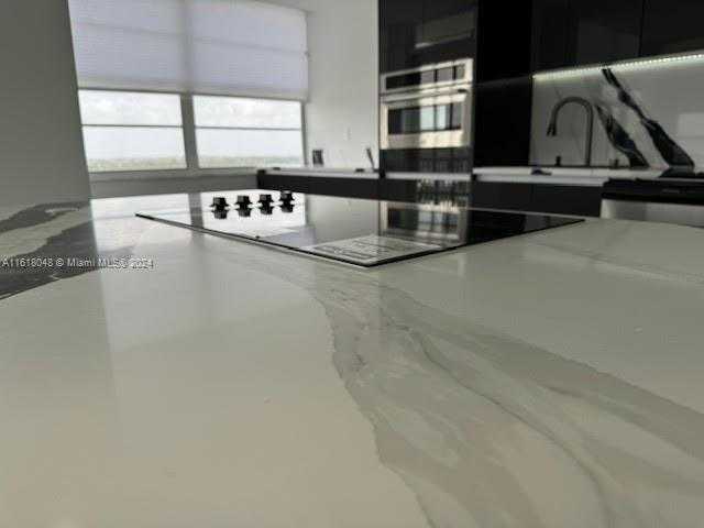 Small Image of 18011 BISCAYNE BLVD #1605, Aventura Number 6