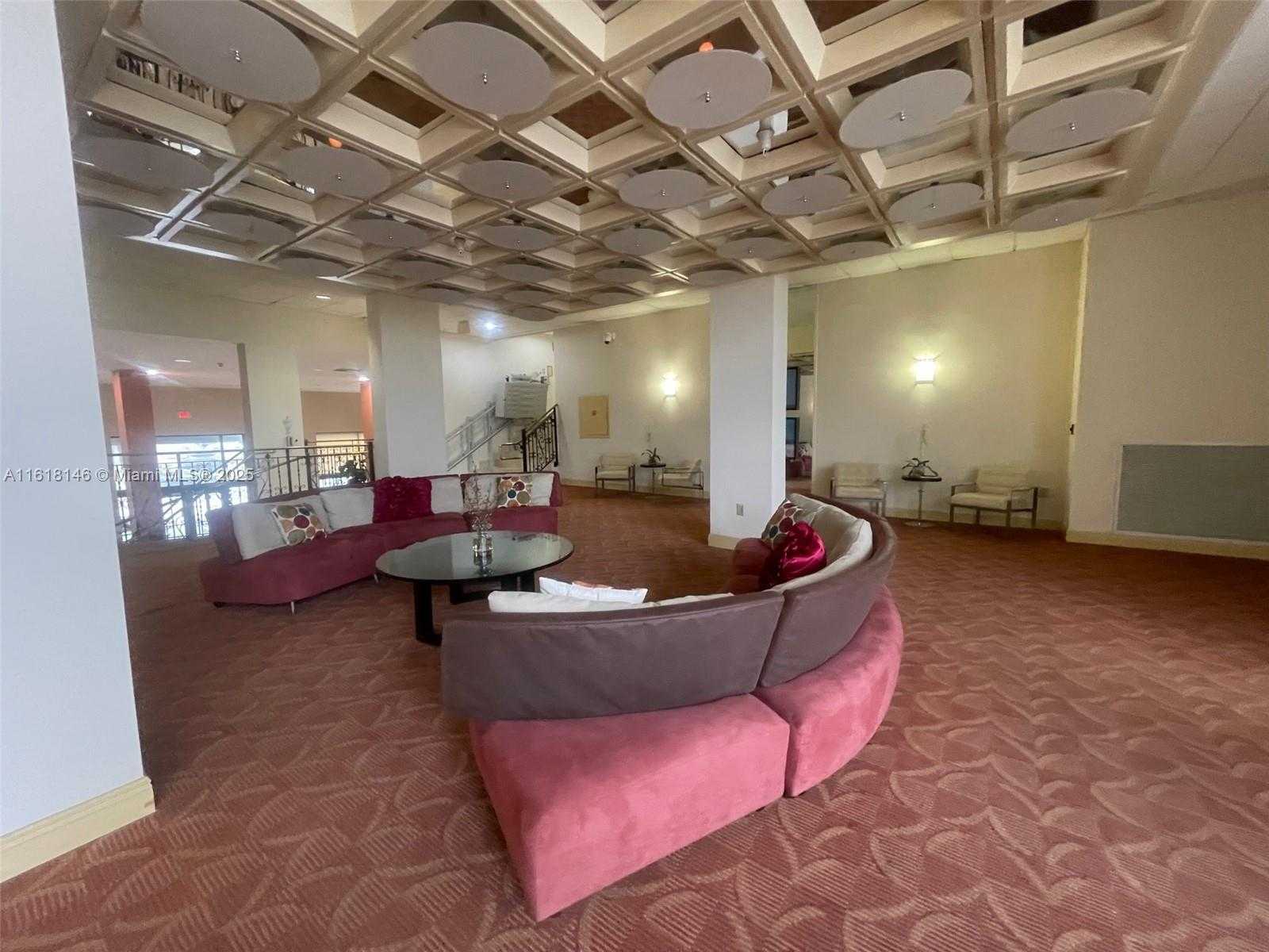 Small Image of 5825 COLLINS AVE #7B, Miami Beach Number 12