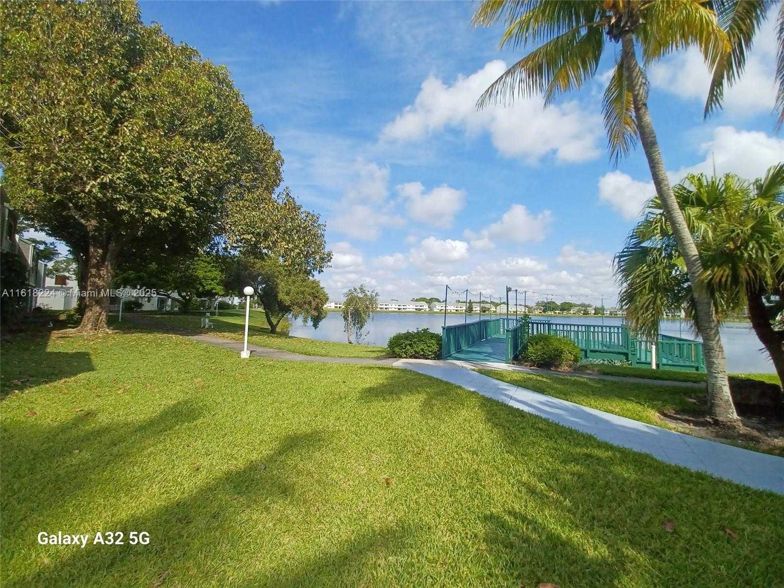 Small Image of 3421 NORTH WEST 44TH ST #103, Oakland Park Number 6