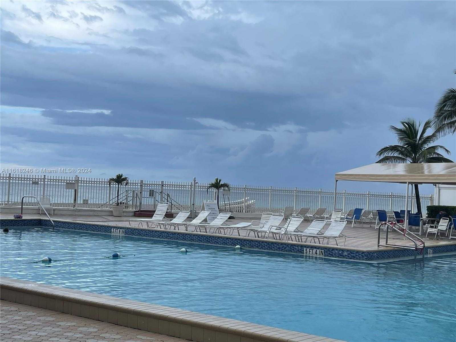 Small Image of 3505 SOUTH OCEAN DR #310, Hollywood Number 10
