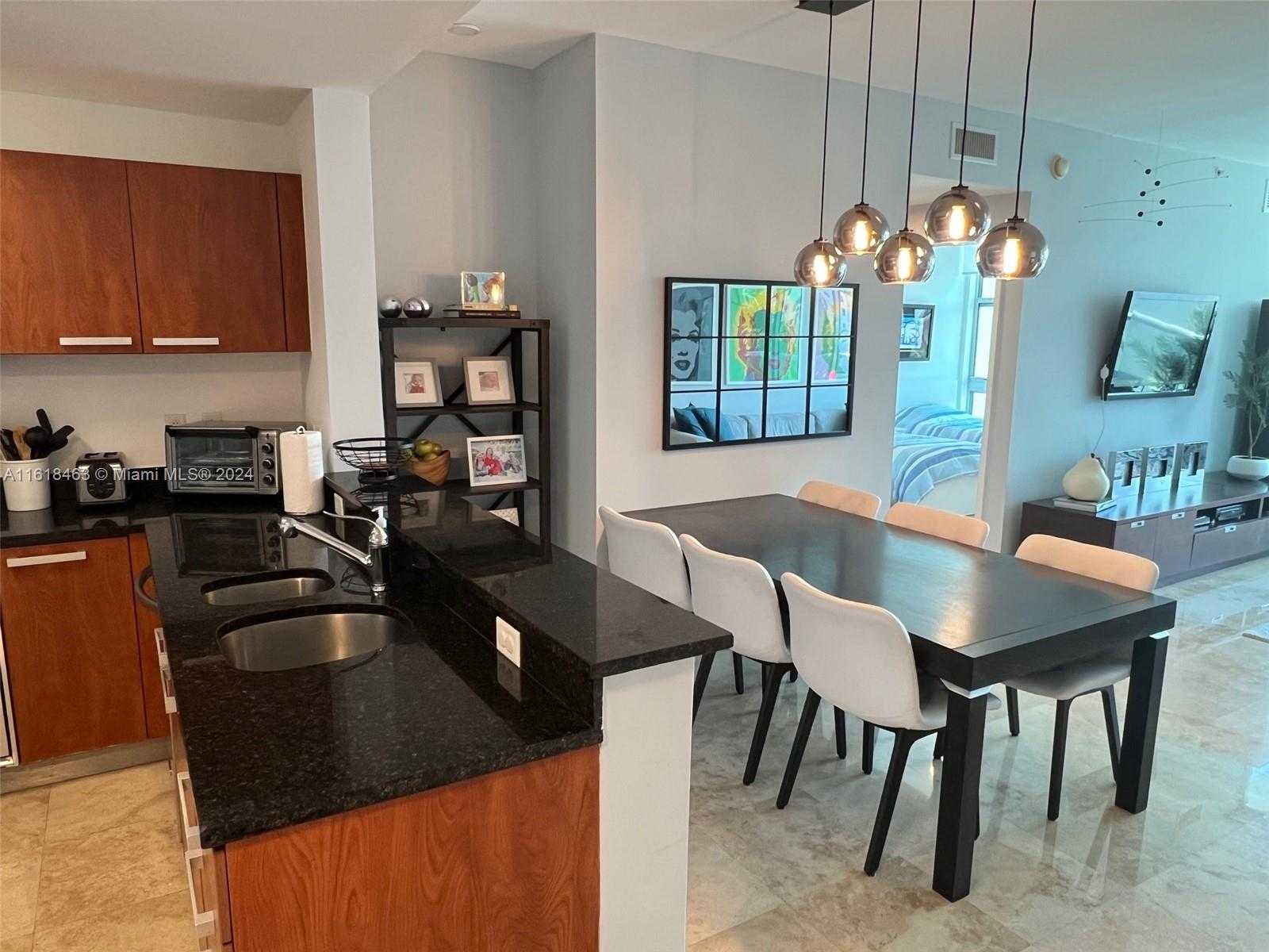 Small Image of 3131 NORTH EAST 188TH ST #1-609, Aventura Number 10