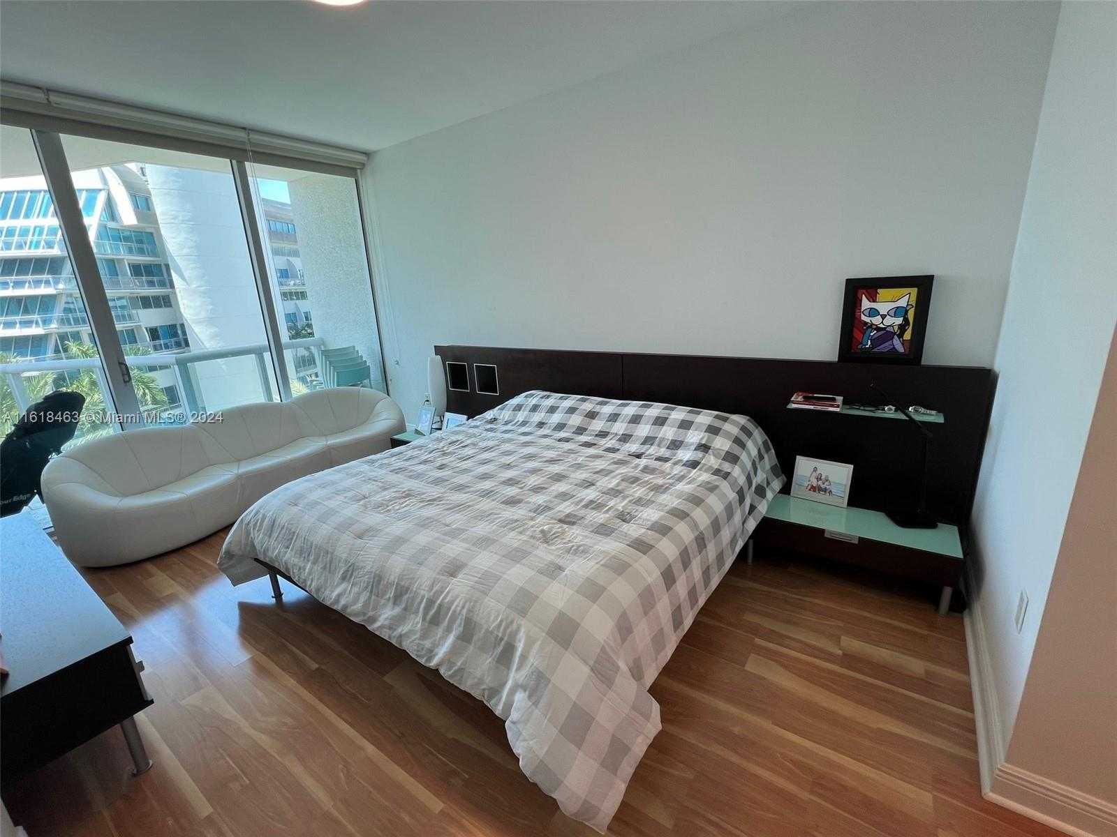 Small Image of 3131 NORTH EAST 188TH ST #1-609, Aventura Number 22