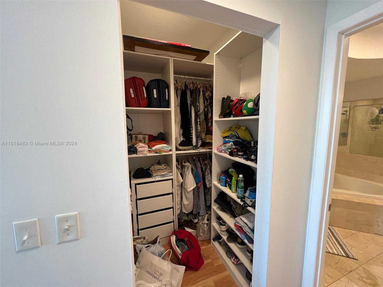 Small Image of 3131 NORTH EAST 188TH ST #1-609, Aventura Number 27