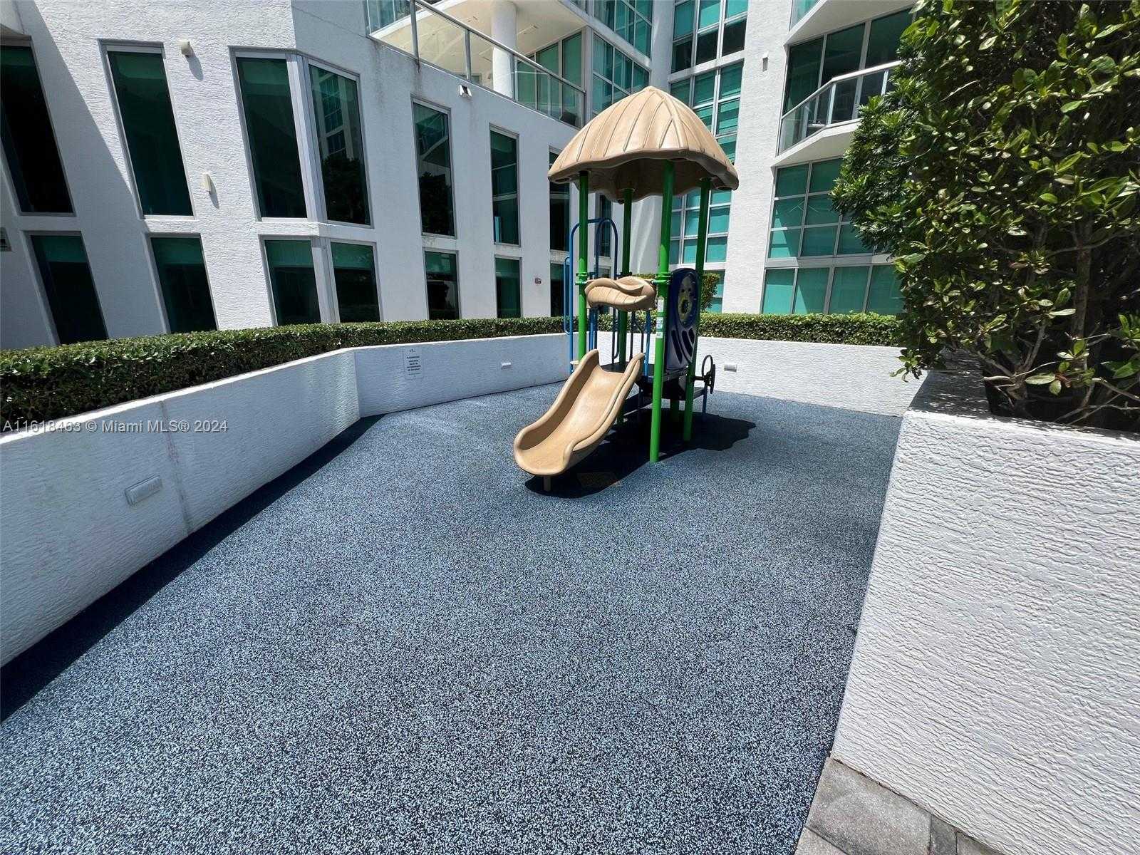 Small Image of 3131 NORTH EAST 188TH ST #1-609, Aventura Number 44