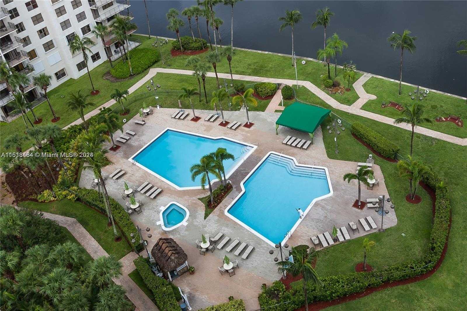 Small Image of 18181 NORTH EAST 31ST CT #2202, Aventura Number 2