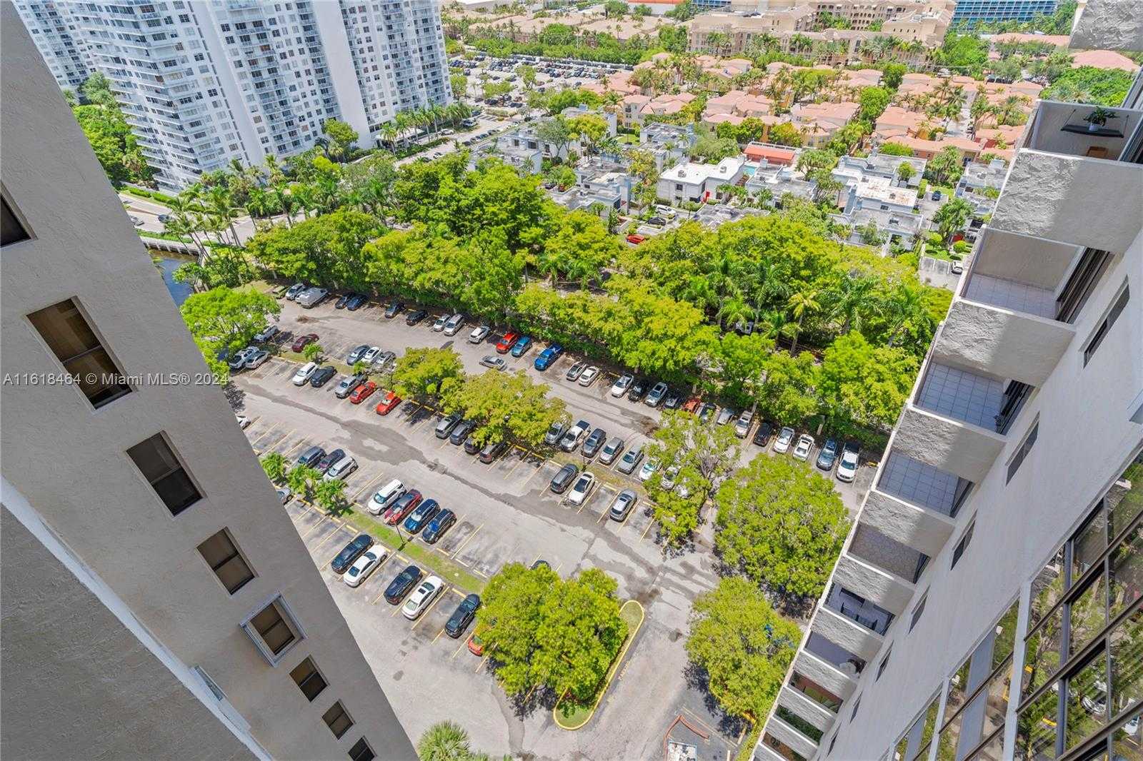Small Image of 18181 NORTH EAST 31ST CT #2202, Aventura Number 29