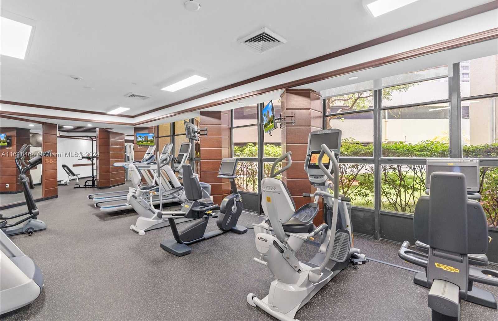 Small Image of 18181 NORTH EAST 31ST CT #2202, Aventura Number 35