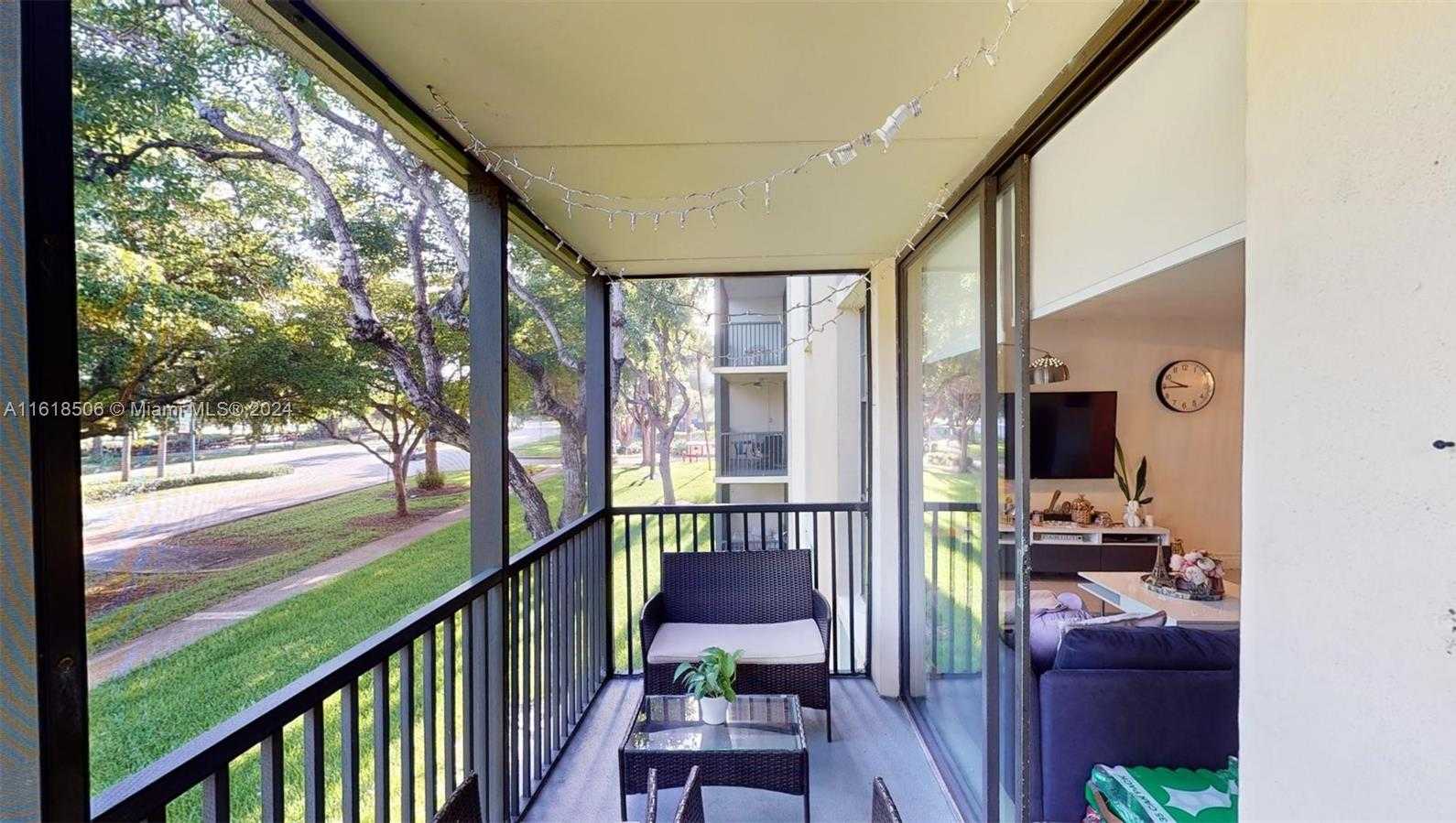 Small Image of 3301 NORTH COUNTRY CLUB DR #205, Aventura Number 14