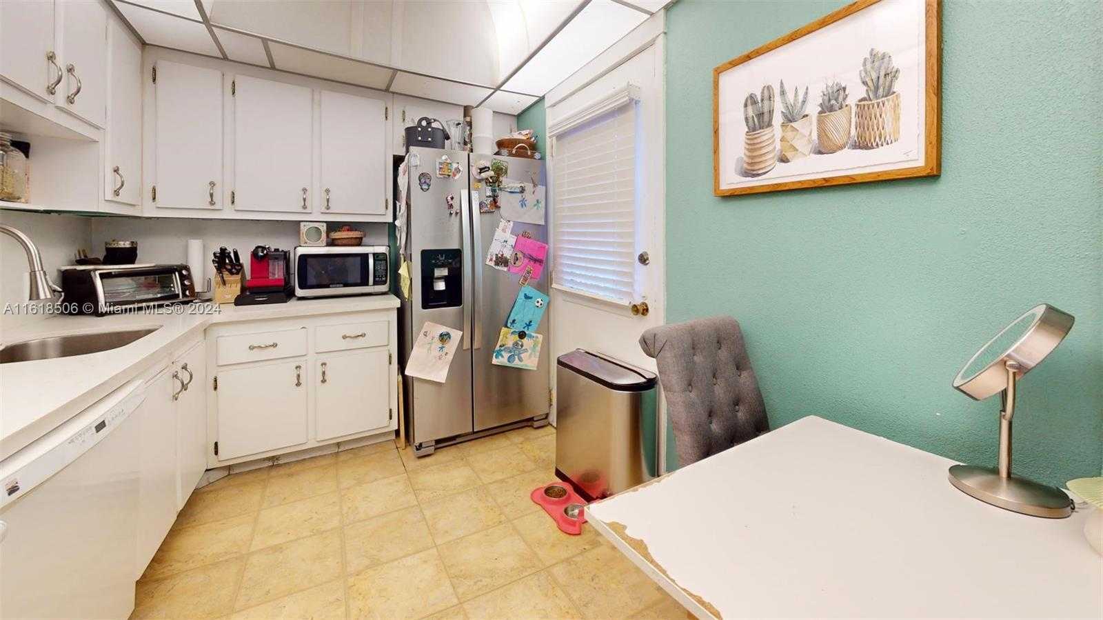 Small Image of 3301 NORTH COUNTRY CLUB DR #205, Aventura Number 16