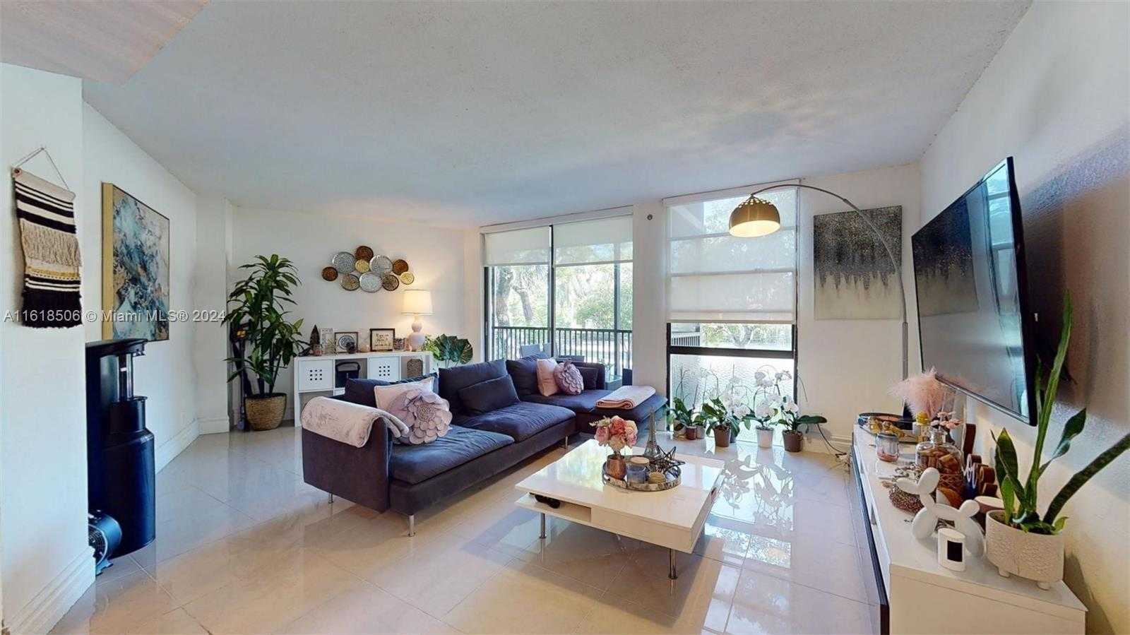 Small Image of 3301 NORTH COUNTRY CLUB DR #205, Aventura Number 3
