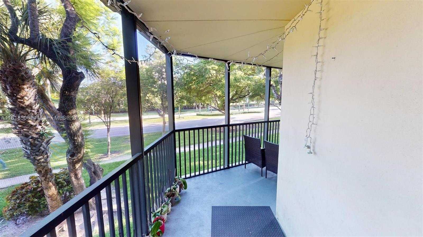 Small Image of 3301 NORTH COUNTRY CLUB DR #205, Aventura Number 44