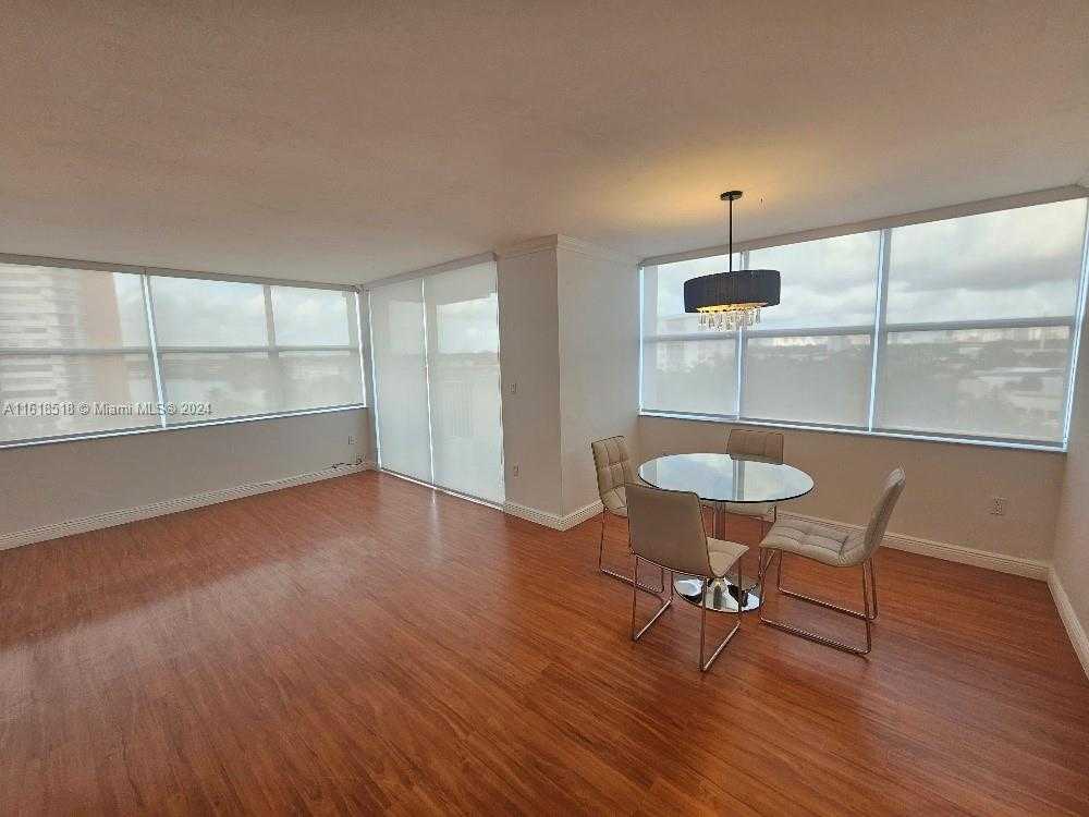 Small Image of 1300 NORTH EAST MIAMI GARDENS DR #706E, Miami Number 8