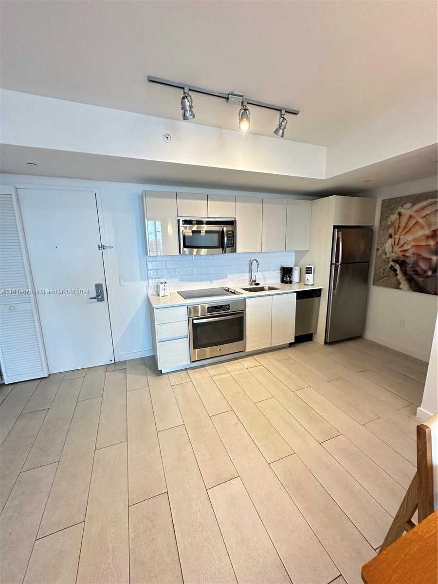 Small Image of 2602 EAST HALLANDALE BEACH BLVD #R1507, Hallandale Beach Number 14