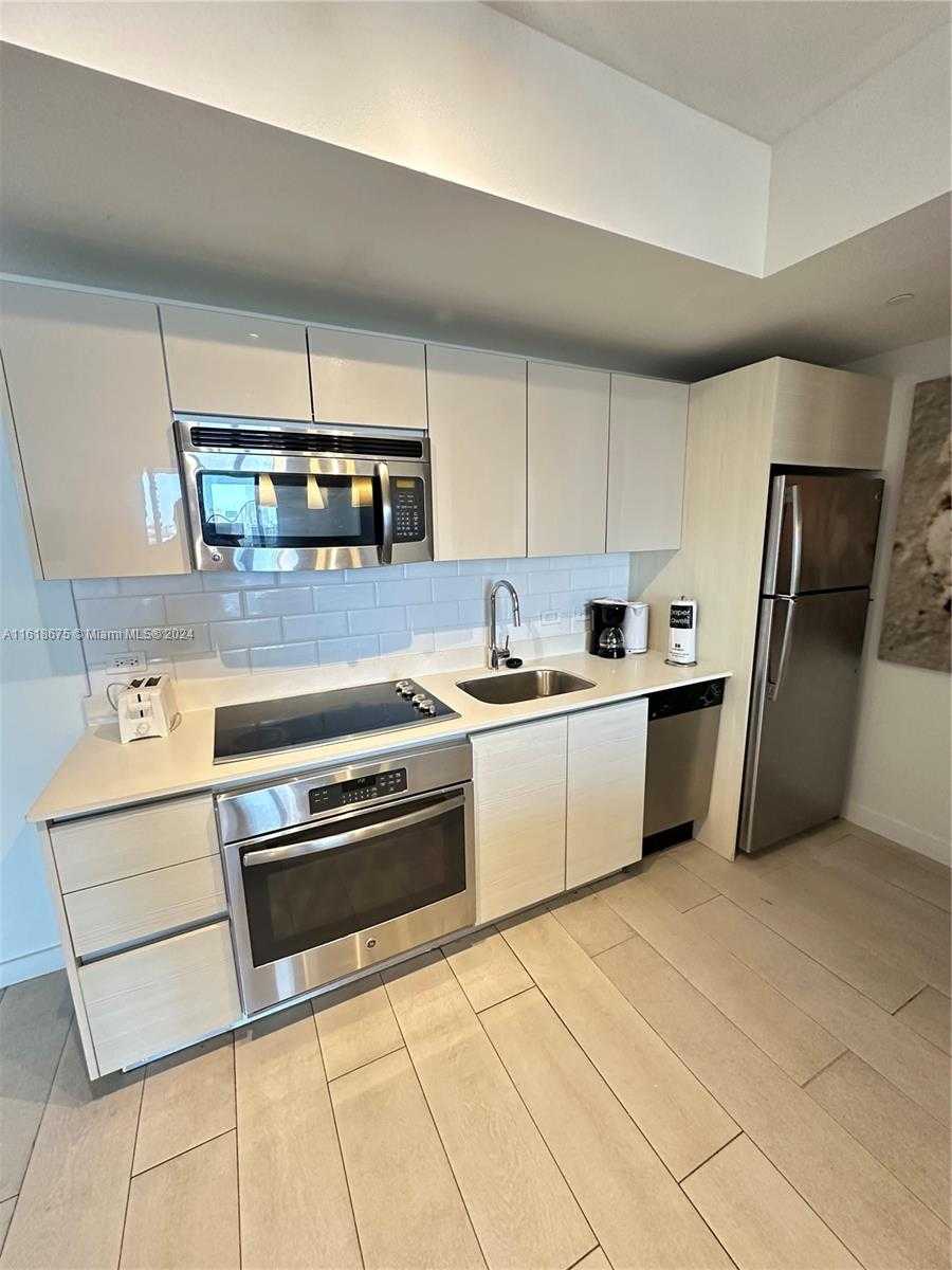 Small Image of 2602 EAST HALLANDALE BEACH BLVD #R1507, Hallandale Beach Number 15