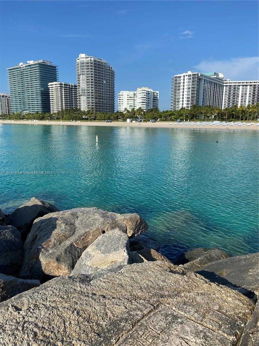 Small Image of 10275 COLLINS AVE #806, Bal Harbour Number 24
