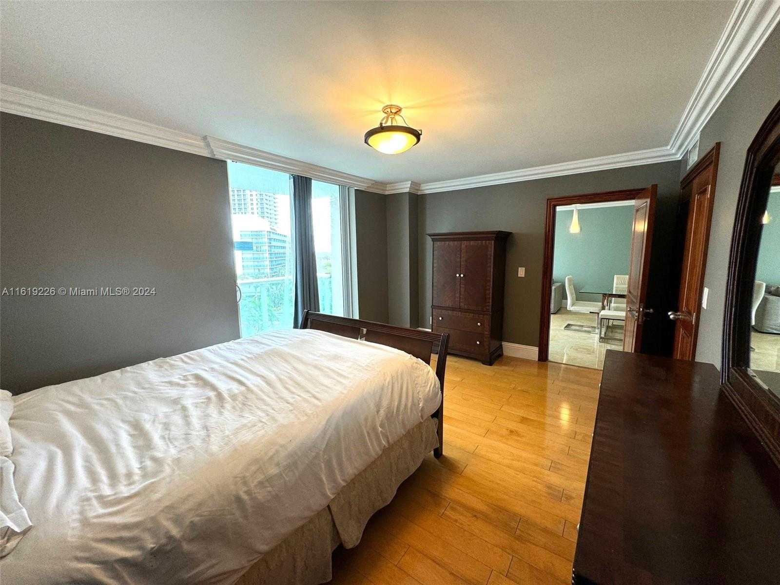 Small Image of 3901 SOUTH OCEAN DR #7O, Hollywood Number 20