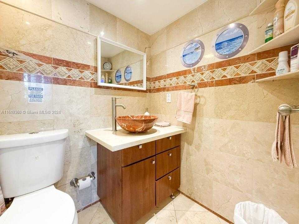 Small Image of 3901 SOUTH OCEAN DR #9B, Hollywood Number 19