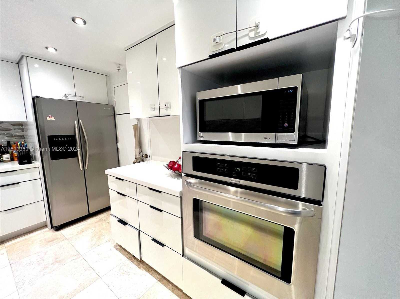 Small Image of 3901 SOUTH OCEAN DR #9B, Hollywood Number 5
