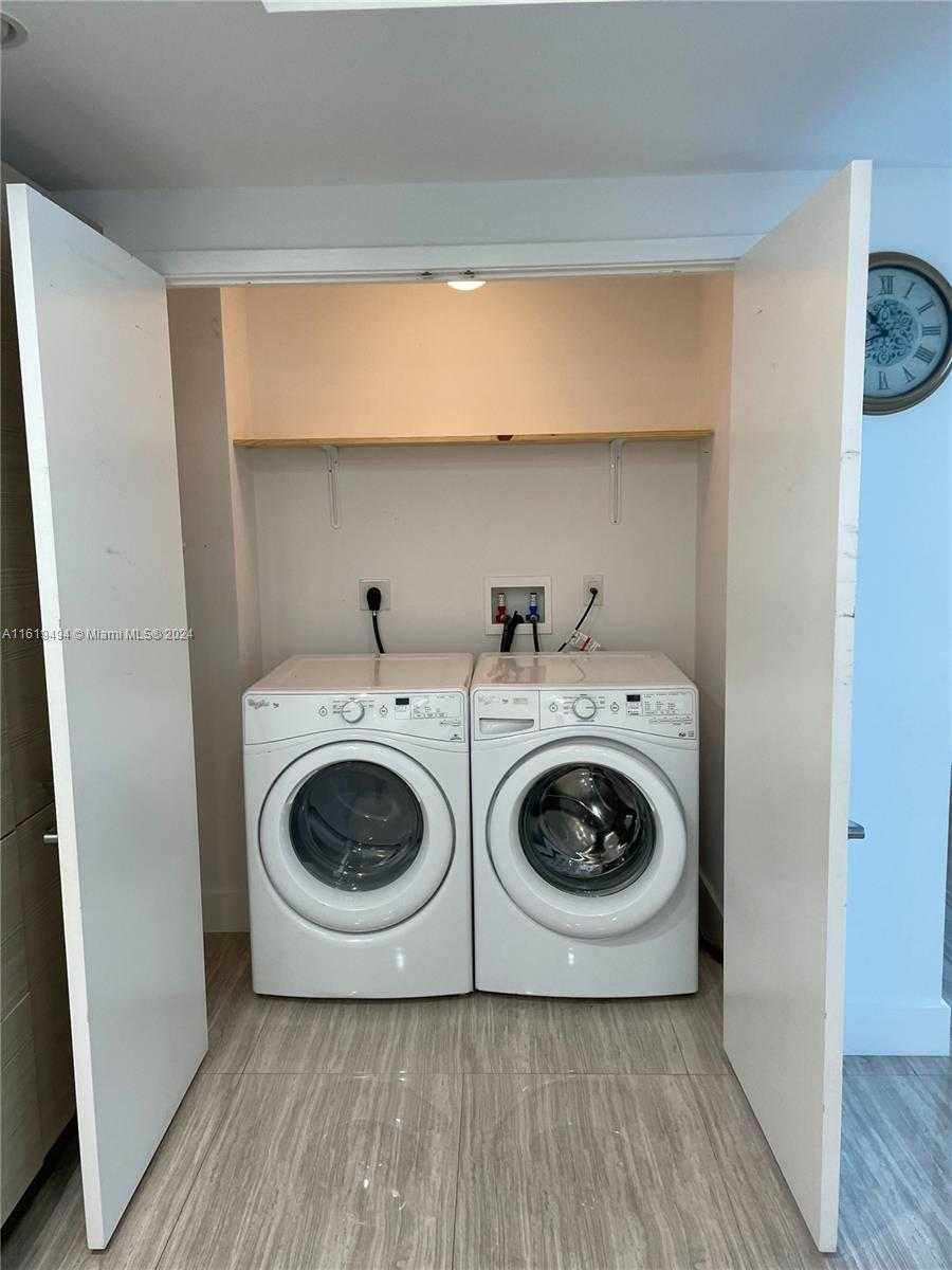 Imagen de Pequeño Objeto