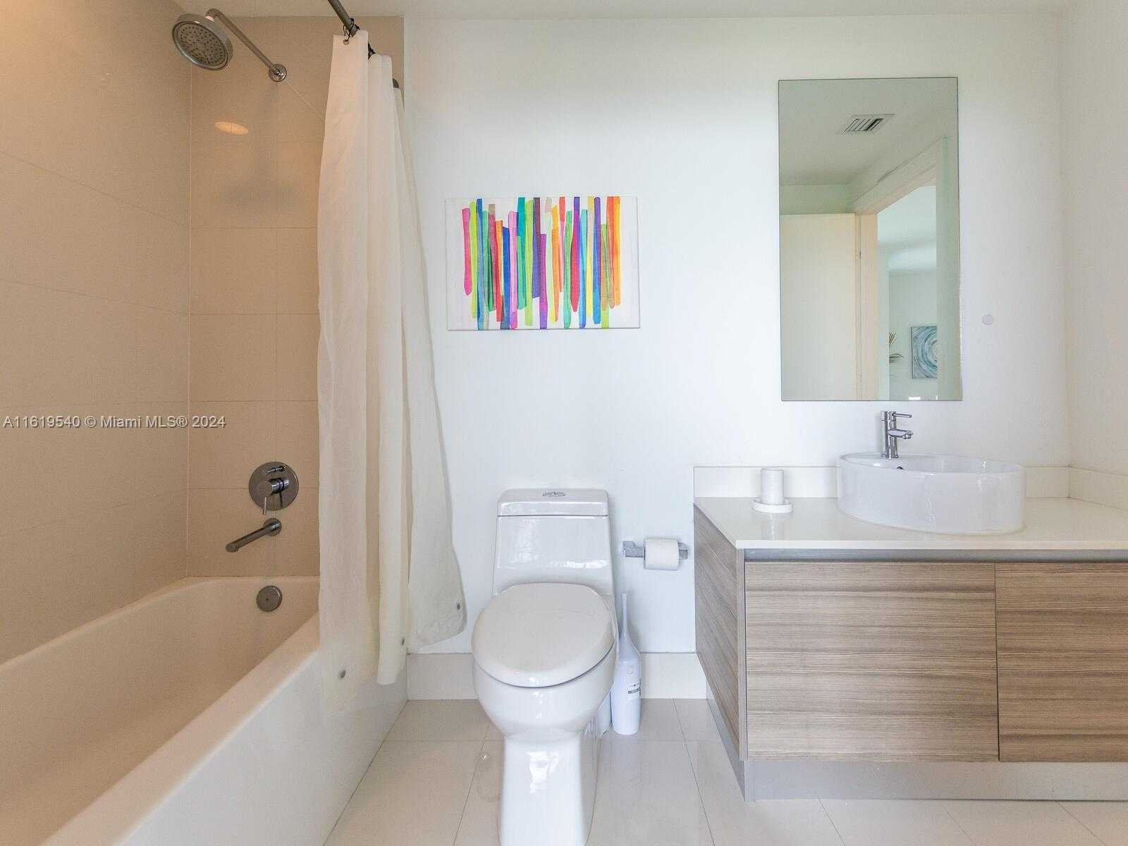 Small Image of 121 NORTH EAST 34TH ST #1014, Miami Number 17
