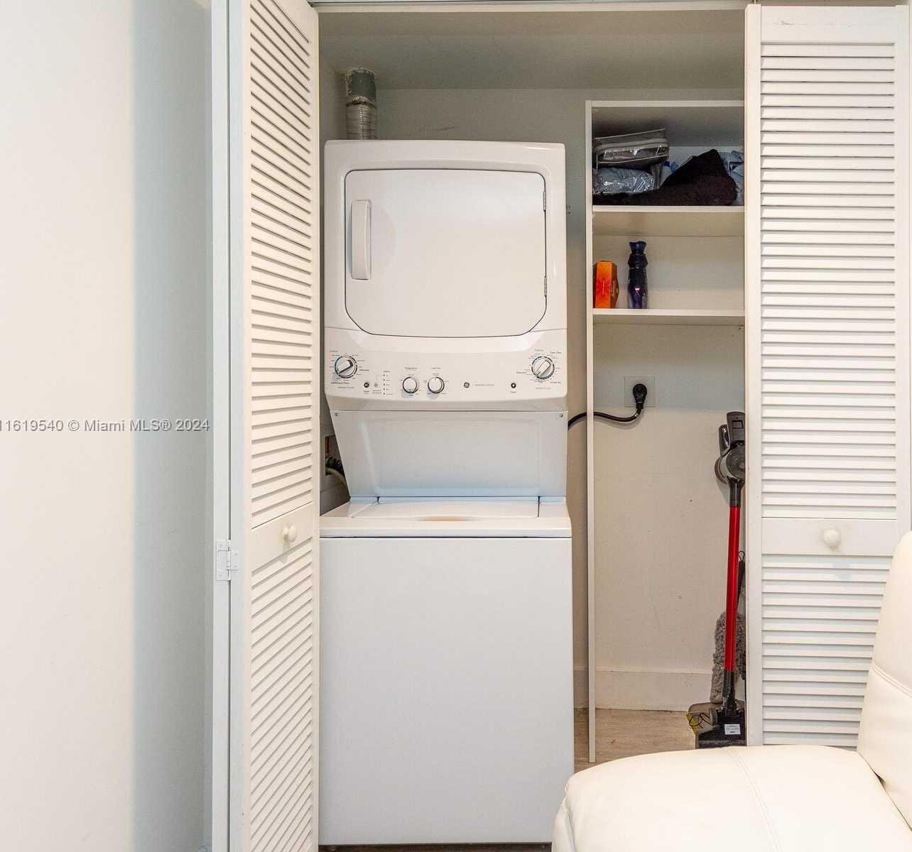 Small Image of 121 NORTH EAST 34TH ST #1014, Miami Number 8