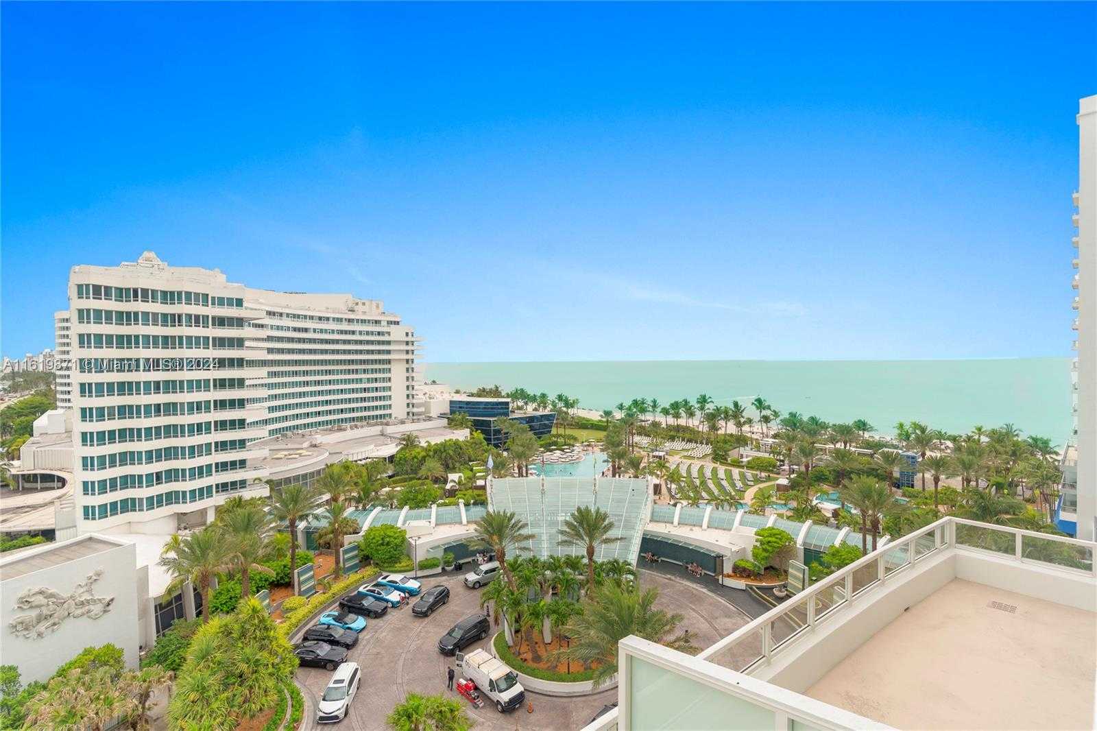 Small Image of 4401 COLLINS AVE #1007, Miami Beach Number 2
