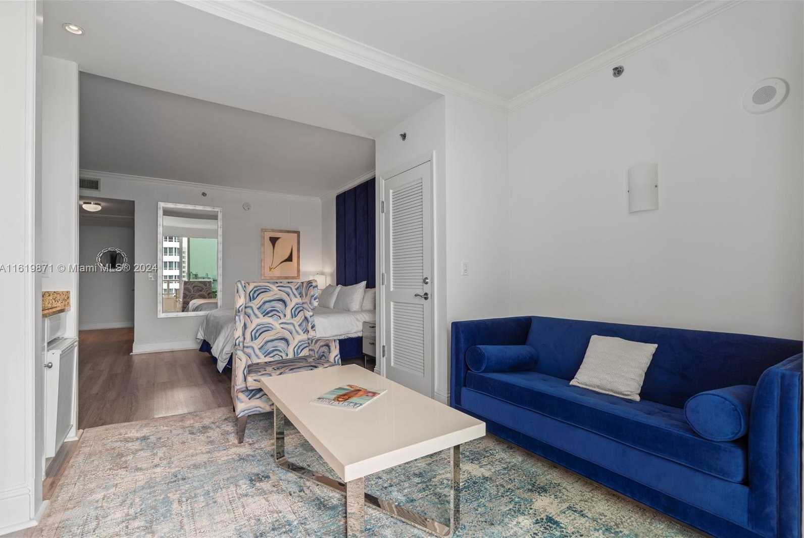 Small Image of 4401 COLLINS AVE #1007, Miami Beach Number 9