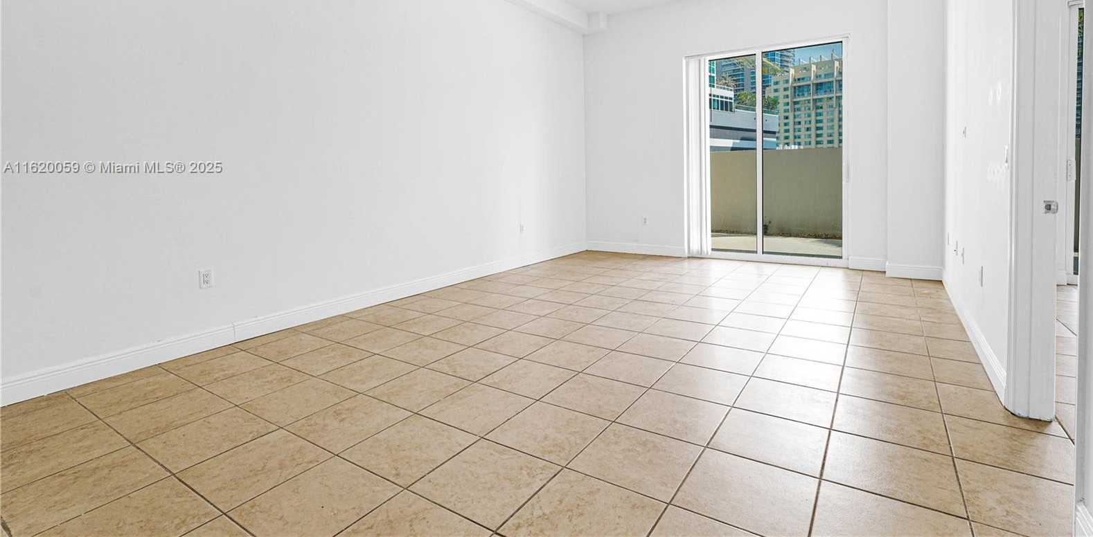 Small Image of 1250 SOUTH MIAMI AVE #812, Miami Number 17
