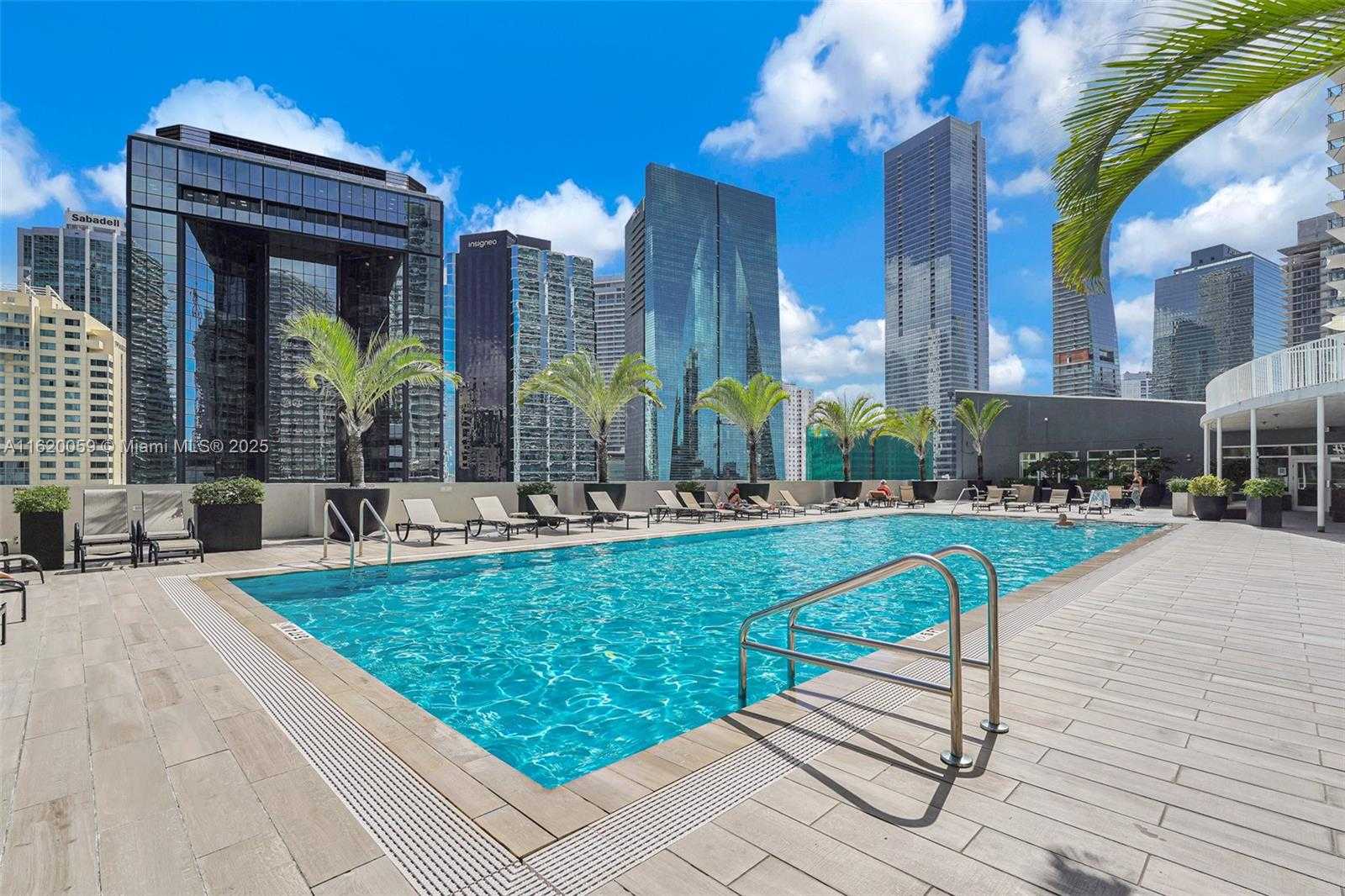 Small Image of 1250 SOUTH MIAMI AVE #812, Miami Number 41