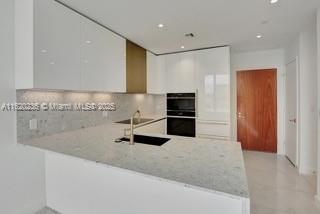 Small Image of 2678 TIGERTAIL AV #515, Miami Number 6