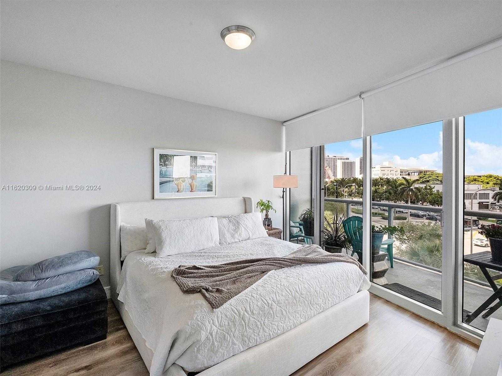 Small Image of 888 BISCAYNE BLVD #309, Miami Number 10
