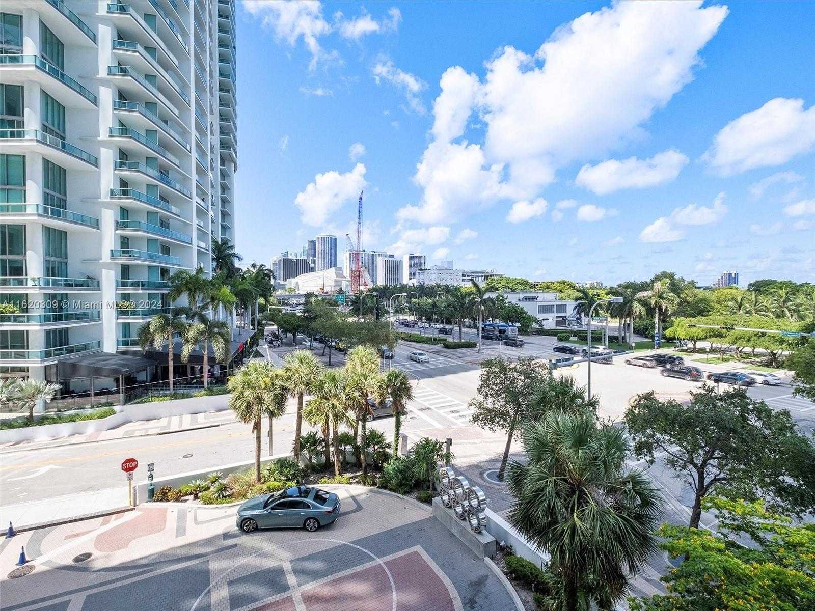 Small Image of 888 BISCAYNE BLVD #309, Miami Number 19