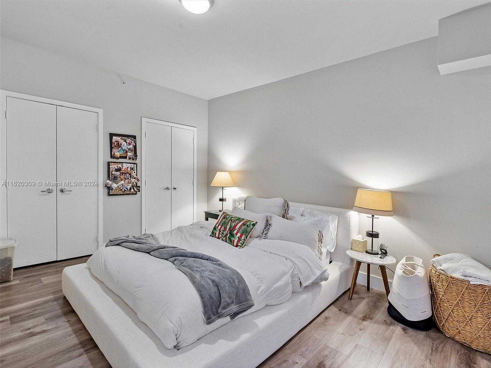 Small Image of 888 BISCAYNE BLVD #309, Miami Number 23
