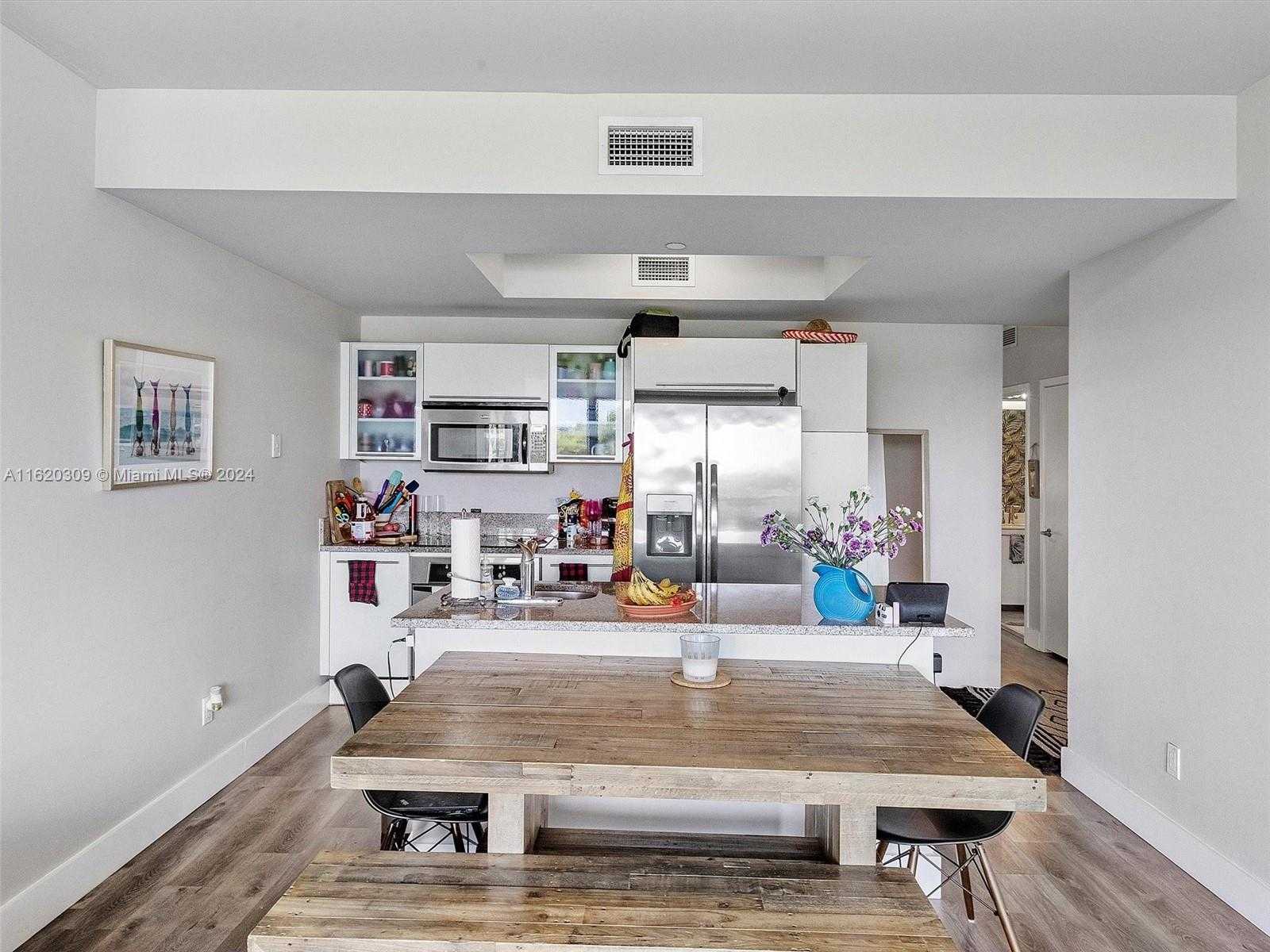 Small Image of 888 BISCAYNE BLVD #309, Miami Number 8