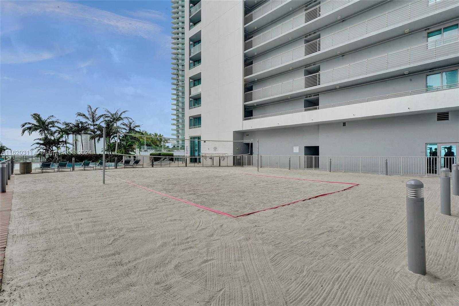 Small Image of 888 BISCAYNE BLVD #509, Miami Number 11