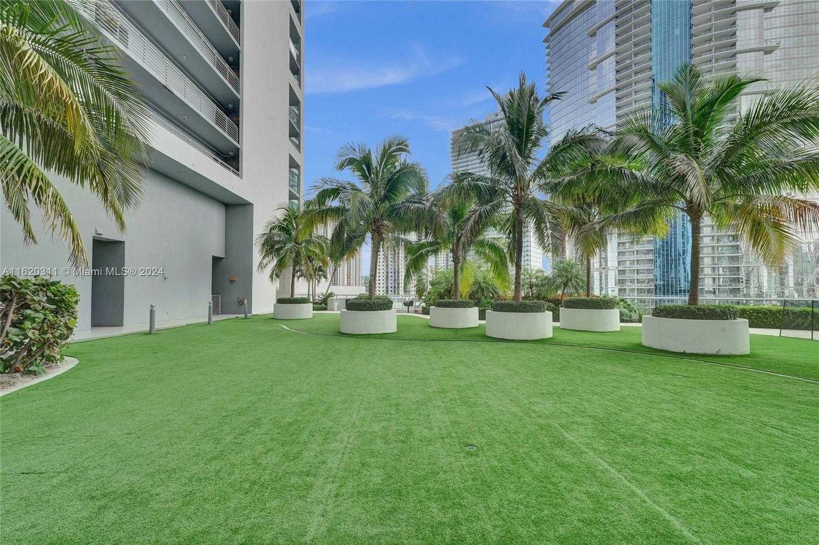 Small Image of 888 BISCAYNE BLVD #509, Miami Number 12