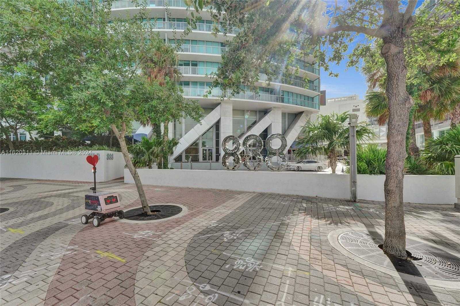 Small Image of 888 BISCAYNE BLVD #509, Miami Number 32