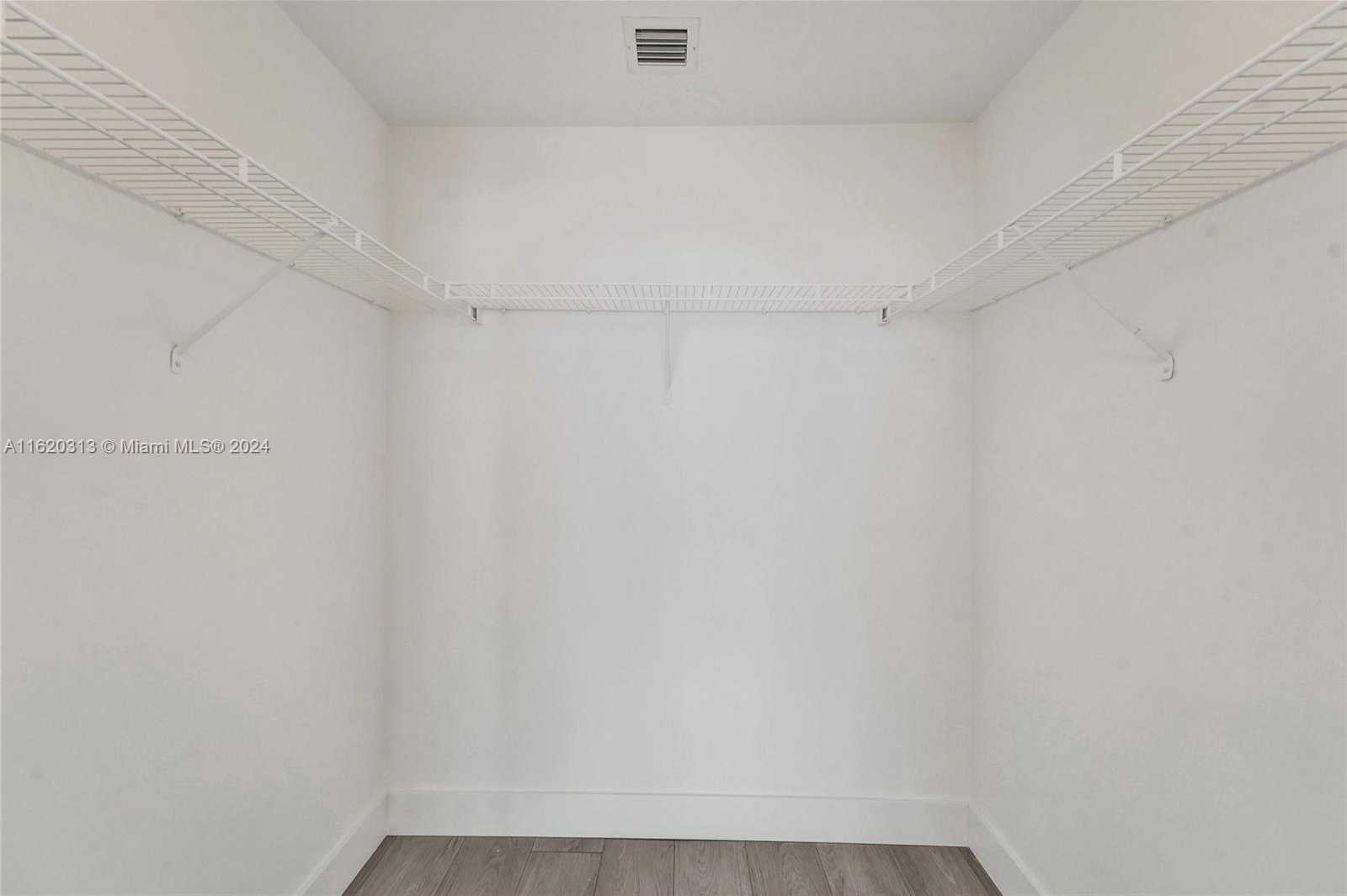 Small Image of 888 BISCAYNE BLVD #1805, Miami Number 13