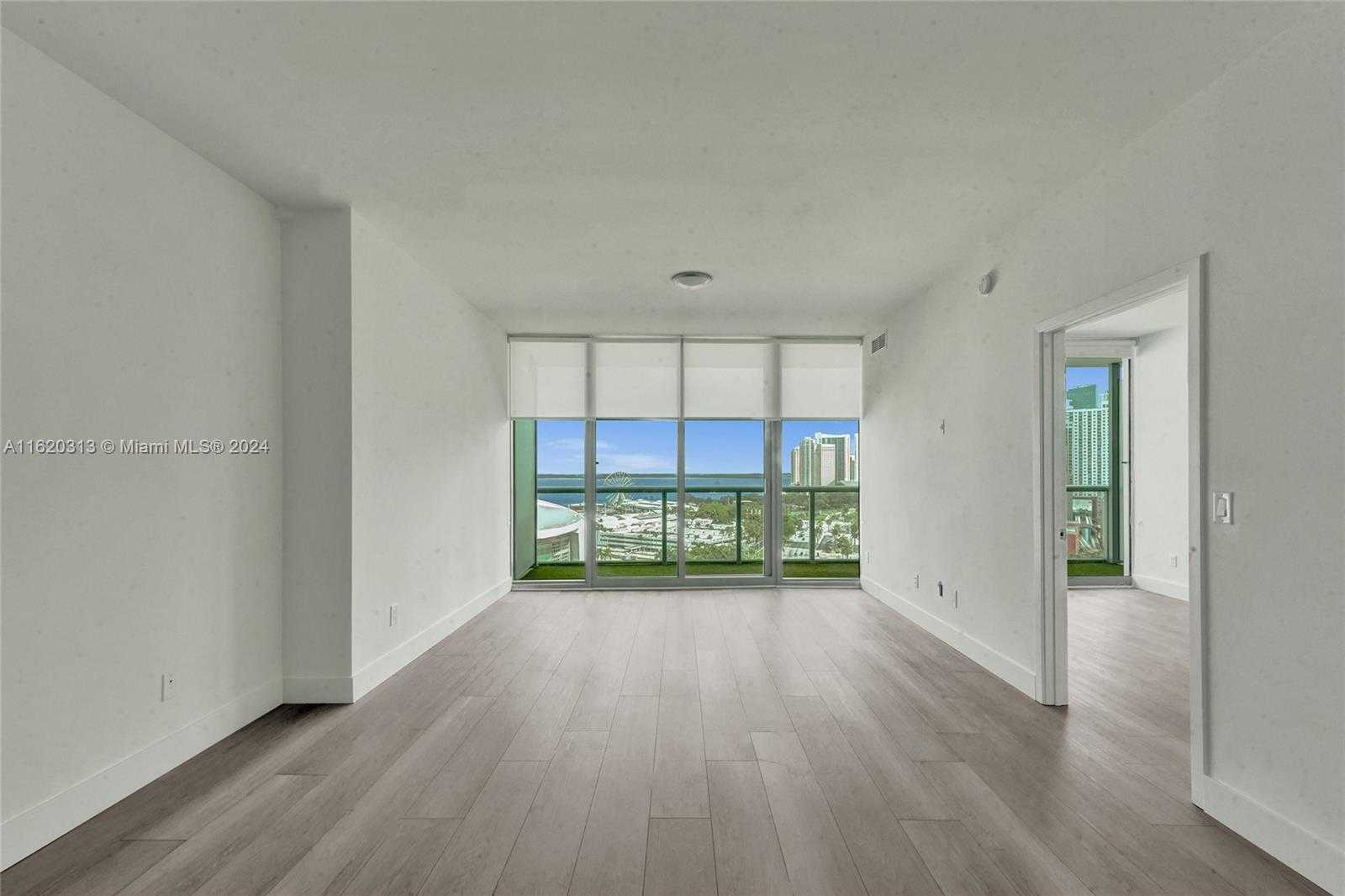 Small Image of 888 BISCAYNE BLVD #1805, Miami Number 25