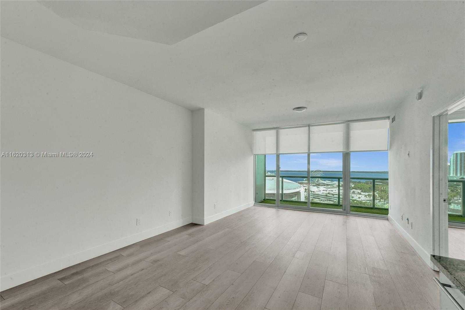 Small Image of 888 BISCAYNE BLVD #1805, Miami Number 26