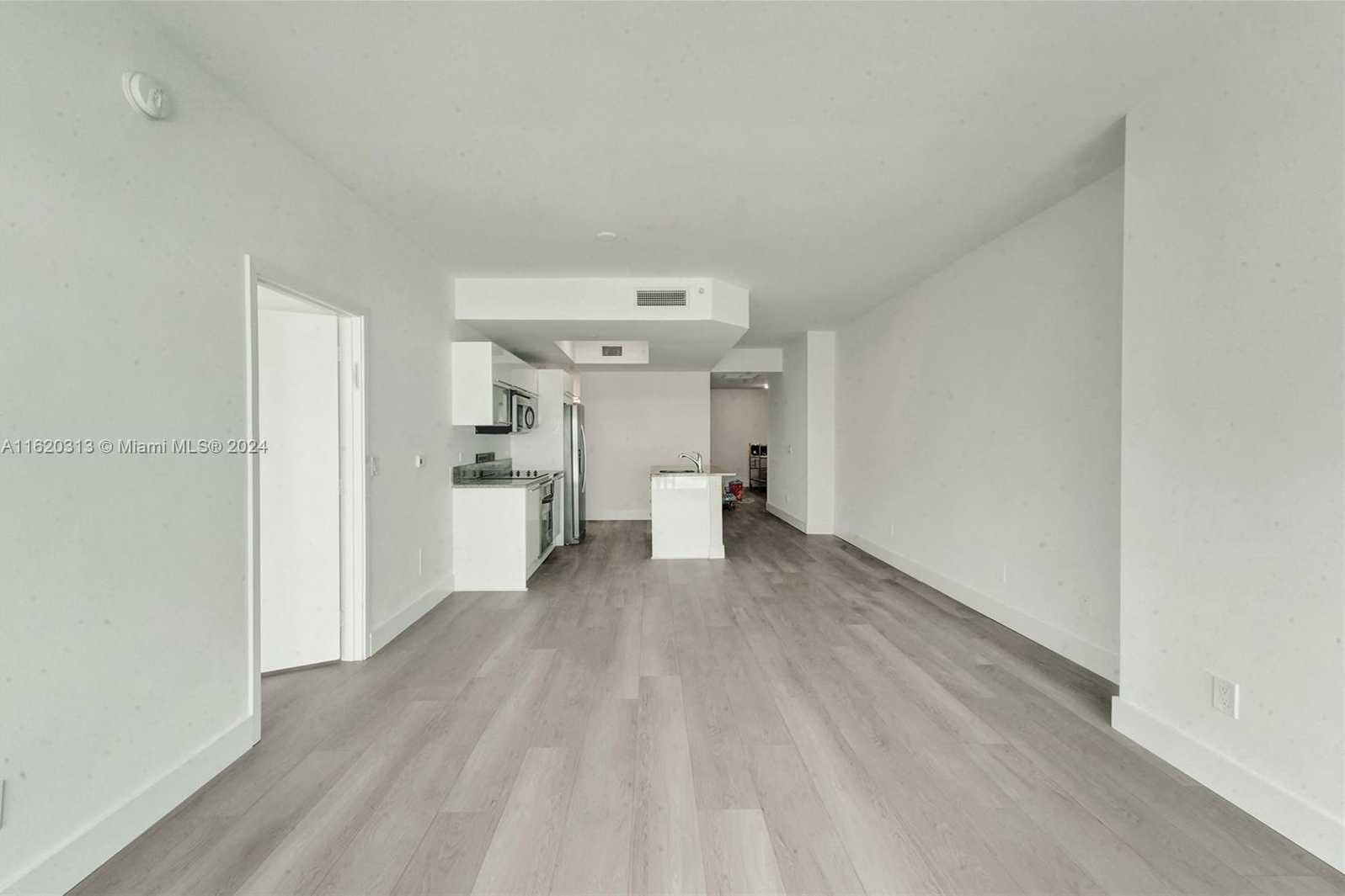 Small Image of 888 BISCAYNE BLVD #1805, Miami Number 27