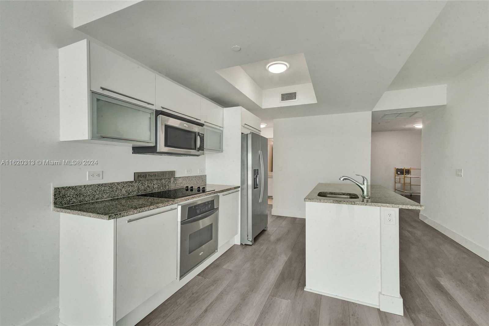Small Image of 888 BISCAYNE BLVD #1805, Miami Number 33