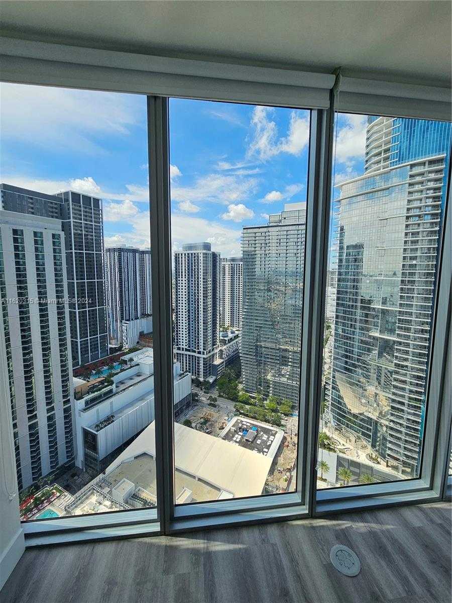 Small Image of 888 BISCAYNE BLVD #4001, Miami Number 24
