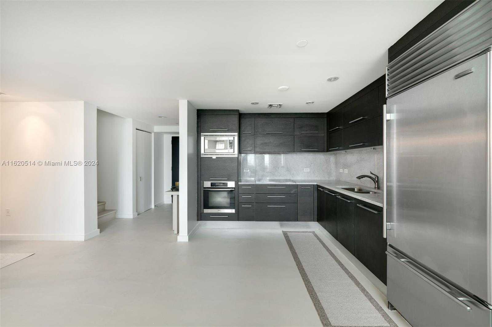 Small Image of 900 BISCAYNE BLVD #905, Miami Number 10
