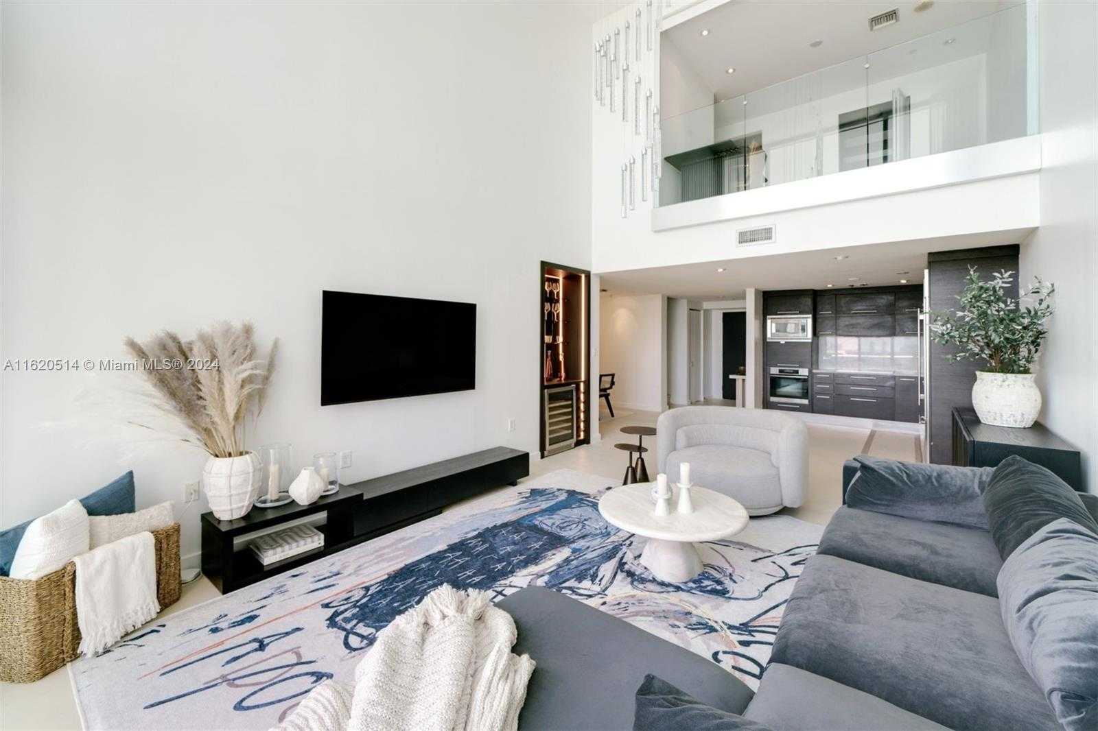 Small Image of 900 BISCAYNE BLVD #905, Miami Number 8
