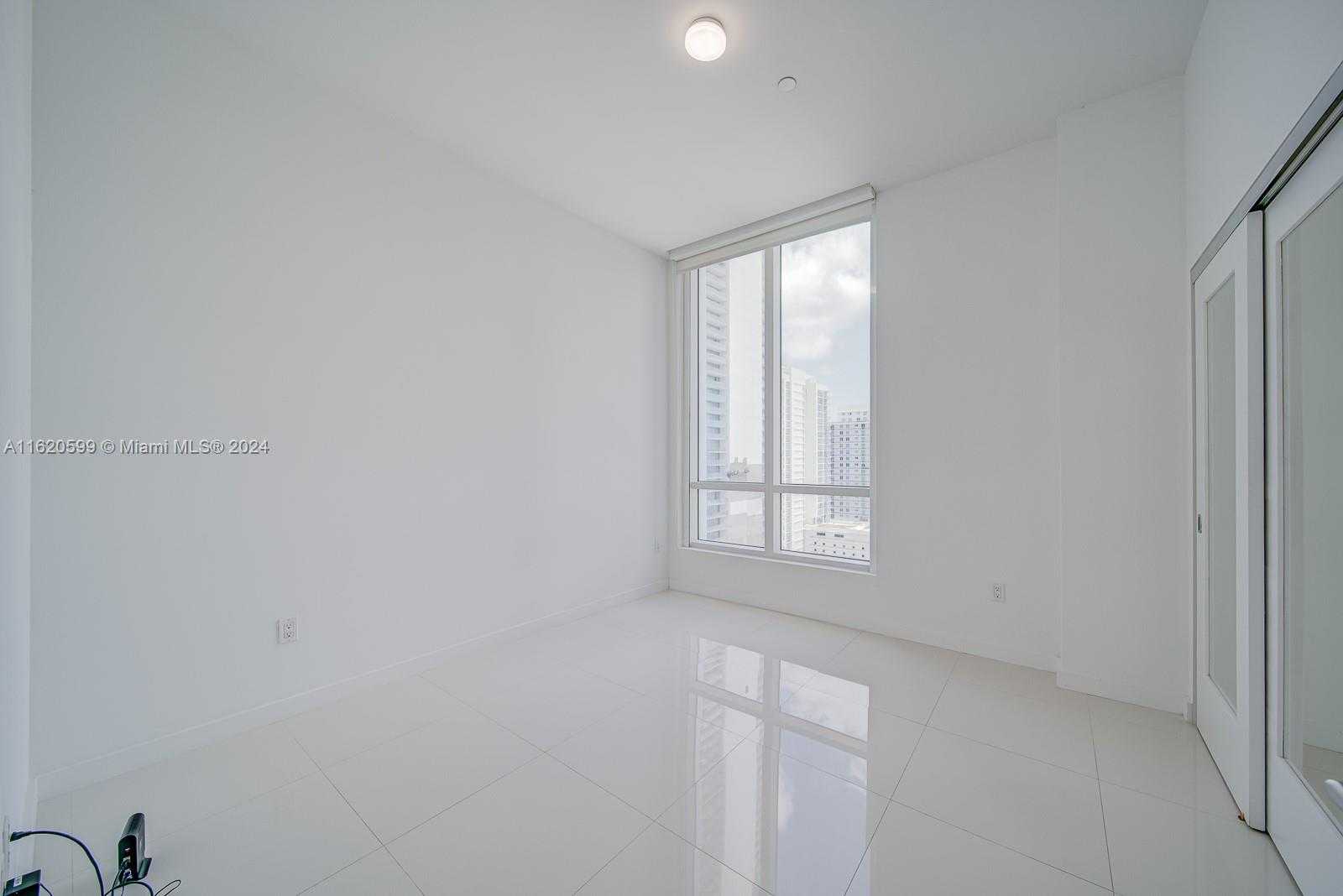 Small Image of 601 NORTH EAST 27TH ST #PH1904, Miami Number 19